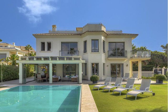 Image No.1-Villa de 5 chambres à vendre à Marbella