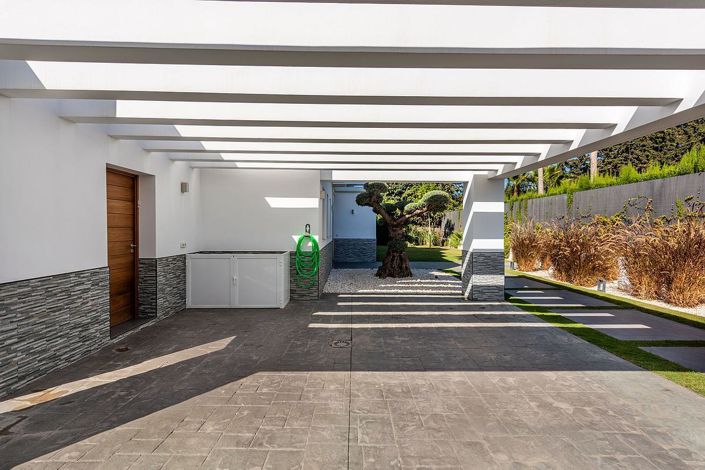 Image No.11-4 Bed Villa for sale