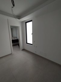 9761378