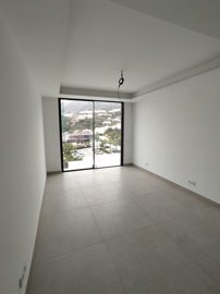 9761368