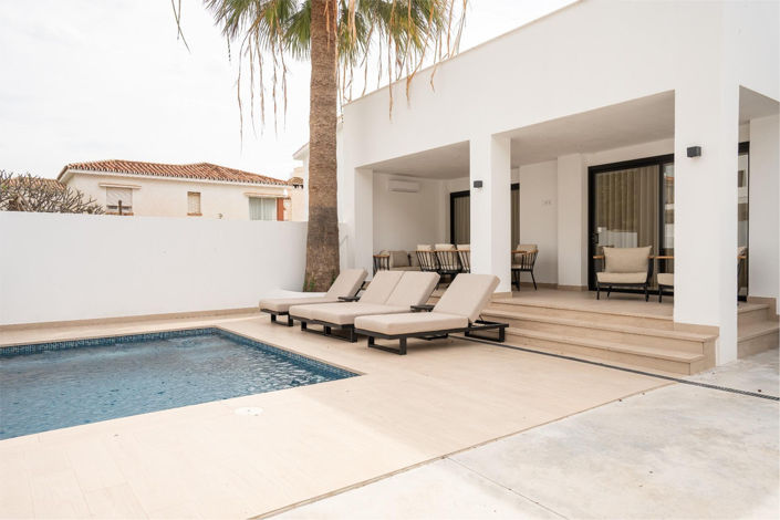 Image No.1-Villa de 7 chambres à vendre à Benalmadena