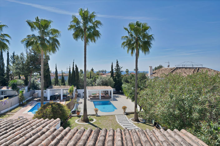 Image No.1-4 Bed Villa for sale