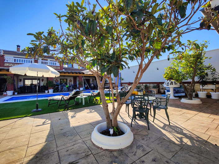 Image No.1-5 Bed Villa for sale