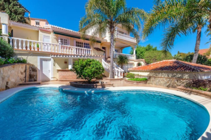 Image No.1-5 Bed Villa for sale