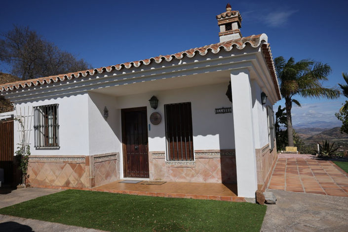 Image No.1-2 Bed Townhouse for sale