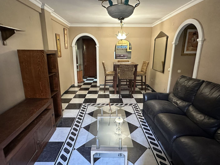 Image No.1-3 Bed Apartment for sale