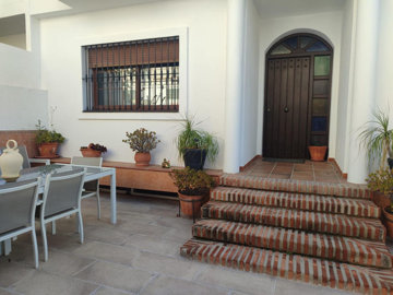 1 - Cancelada, Maison de ville