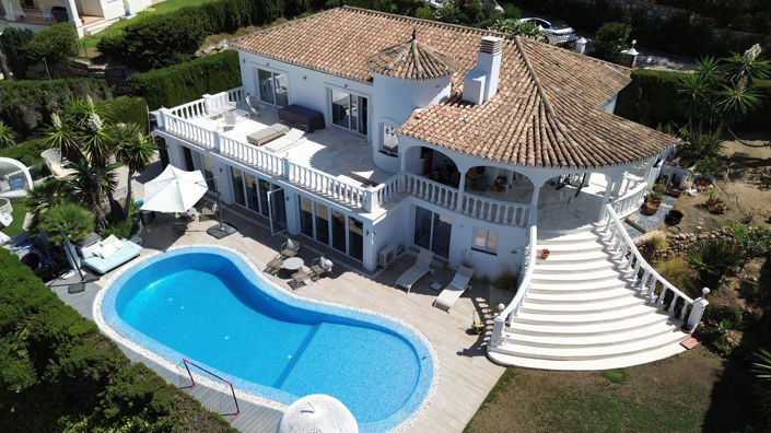 Image No.1-5 Bed Villa for sale