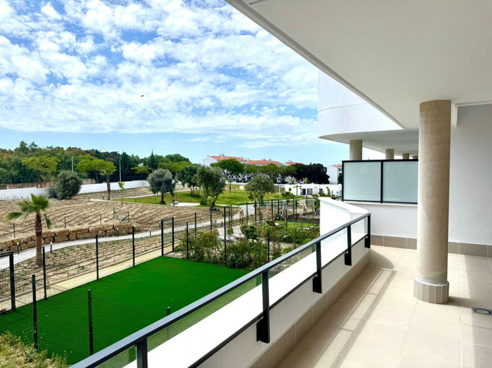 Image No.1-3 Bed Apartment for sale