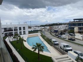 Photo 0