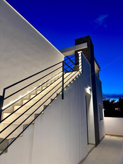 Image No.5-4 Bed Villa for sale