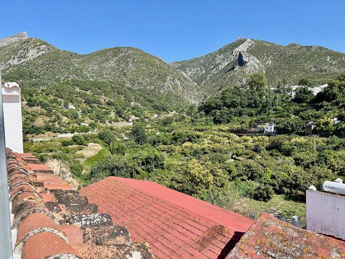 Image No.12-3 Bed Apartment for sale