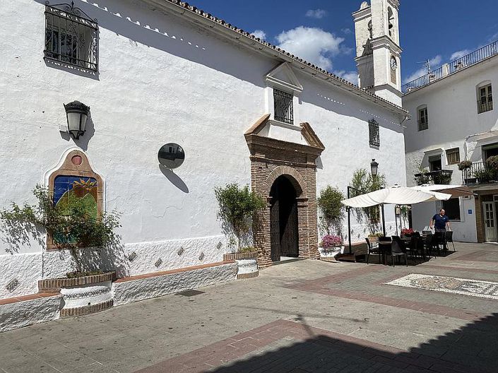 Image No.13-3 Bed Apartment for sale