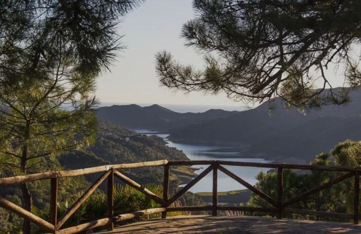 Image No.18-3 Bed Apartment for sale