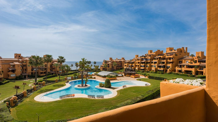 Image No.1-3 Bed Apartment for sale