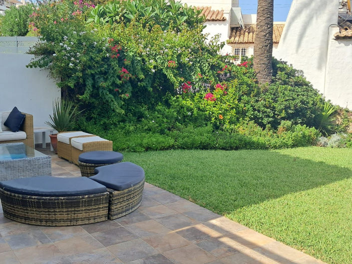 Image No.15-5 Bed Townhouse for sale