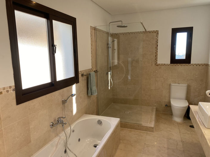 Image No.16-4 Bed Villa for sale