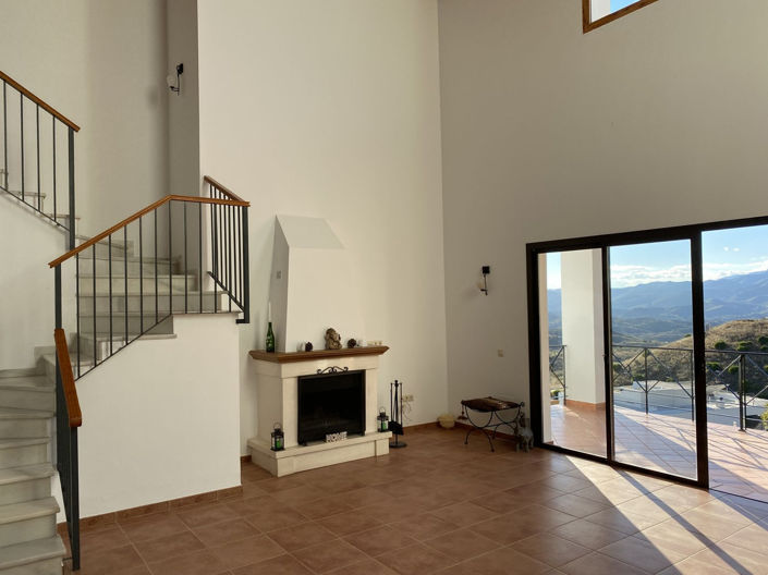 Image No.8-4 Bed Villa for sale