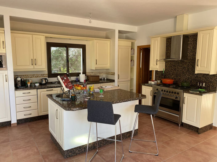 Image No.9-4 Bed Villa for sale