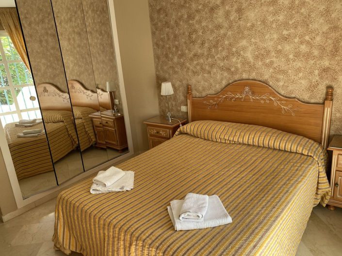 Image No.8-2 Bed Apartment for sale