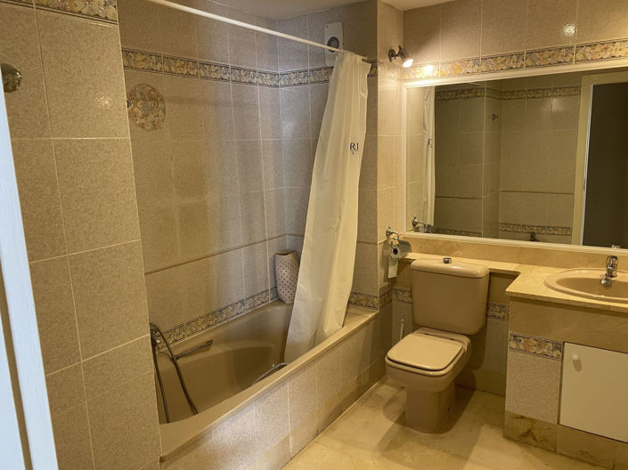 Image No.12-2 Bed Apartment for sale