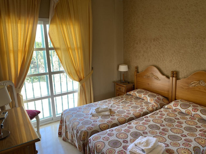 Image No.11-3 Bed Apartment for sale