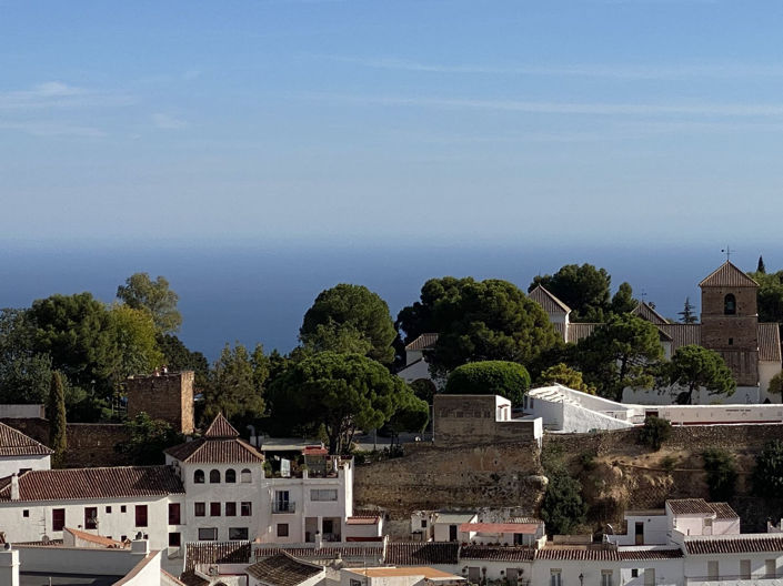 Image No.16-2 Bed Townhouse for sale