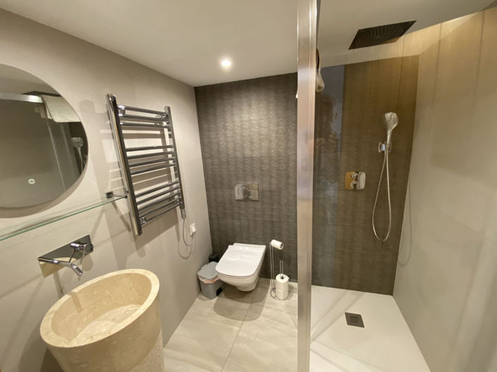 Image No.9-2 Bed Townhouse for sale