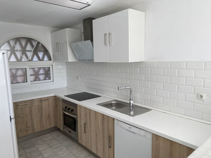 Image No.9-3 Bed Apartment for sale