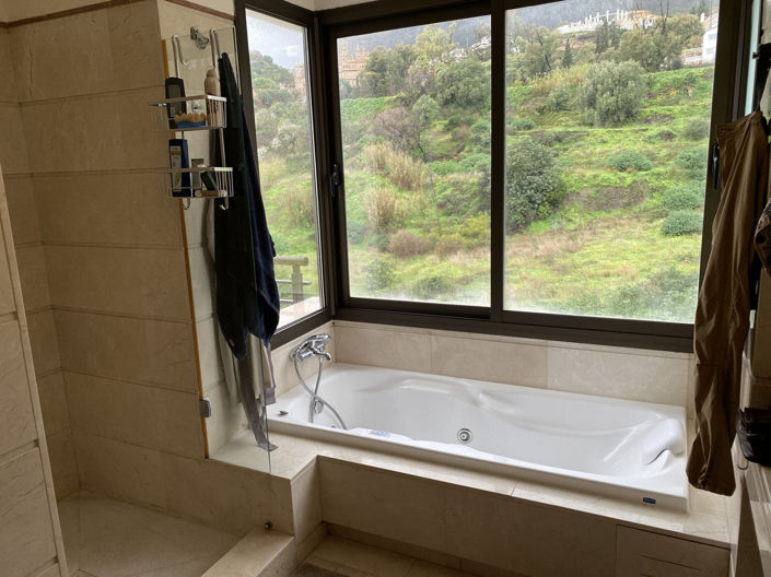 Image No.15-3 Bed Villa for sale