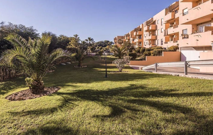 Image No.1-2 Bed Property for sale