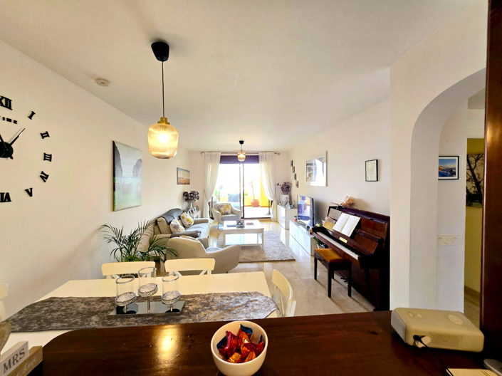 Image No.1-2 Bed Property for sale