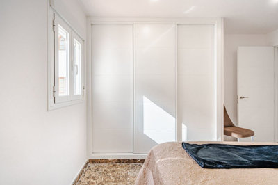 1211la-duquesamalagamiddle-floor-apartment12