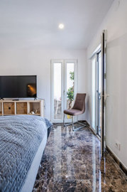 1211la-duquesamalagamiddle-floor-apartment10