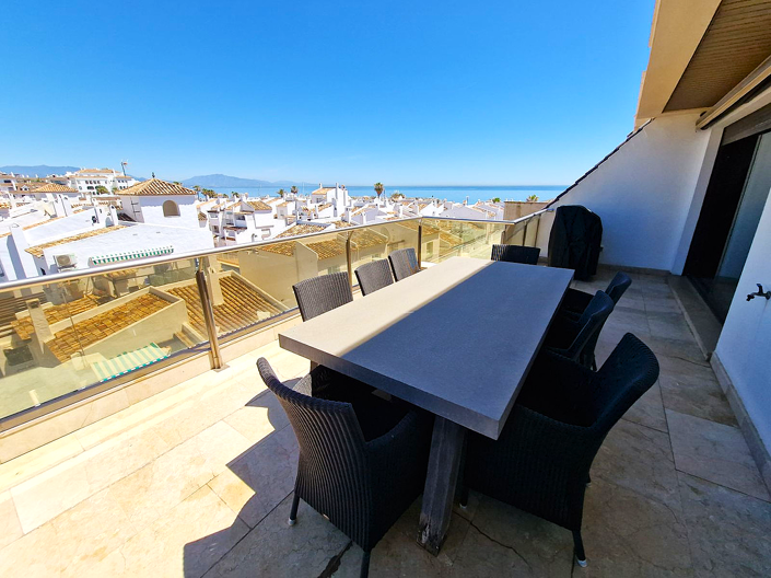 Image No.1-3 Bed Property for sale