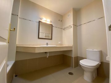 rs10016manilvamalagaground-floor-apartment13