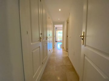 rs10016manilvamalagaground-floor-apartment10
