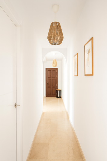 Image No.18-2 Bed Property for sale