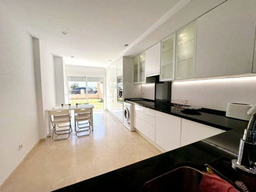 m274285la-duquesamalagatownhouse11