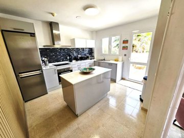 11573san-roquecadizmiddle-floor-apartment11