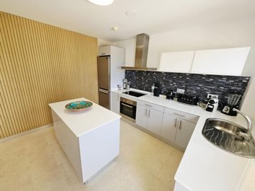11573san-roquecadizmiddle-floor-apartment11