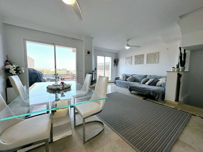 Image No.10-3 Bed Property for sale