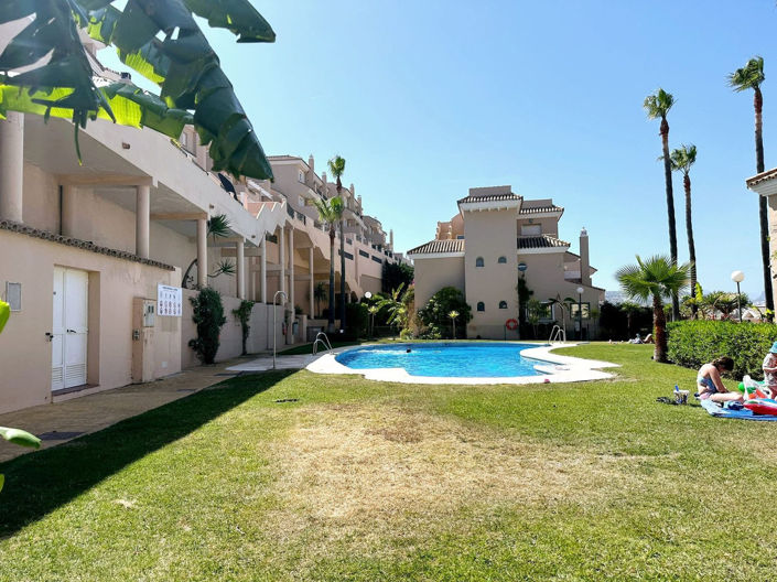 Image No.16-3 Bed Property for sale