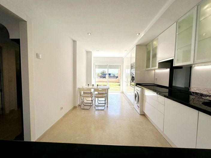 Image No.2-3 Bed Property for sale