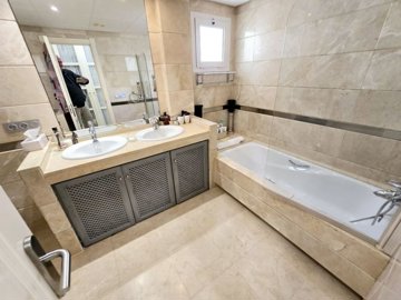 5-9a73ad0a57b4354c2b6c8eec813cdbf8