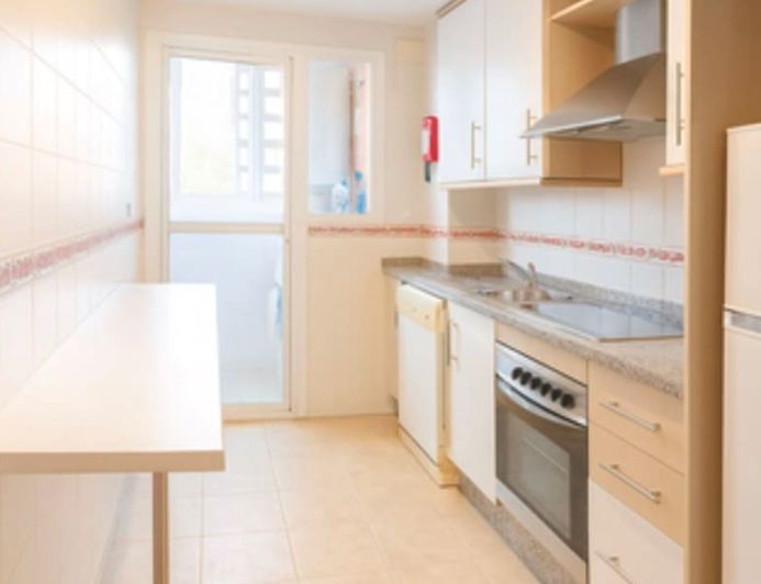 Image No.3-2 Bed Property for sale