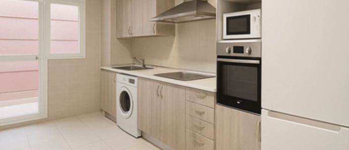 Image No.5-3 Bed Property for sale