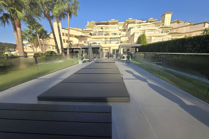 Image No.10-3 Bed Property for sale