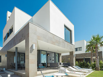 29175la-duquesamalagadetached-villa11