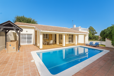 rs10073manilvamalagadetached-villa29